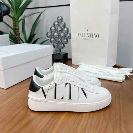 Valentino leather sneakers