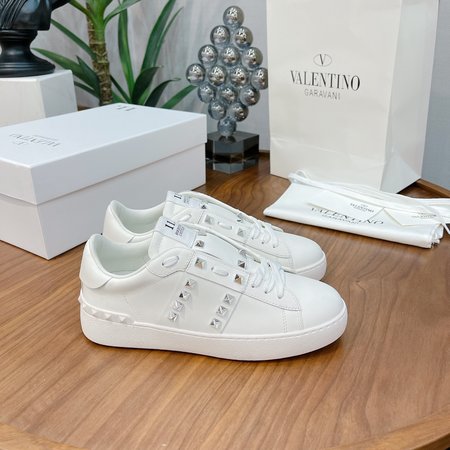 Valentino leather sneakers