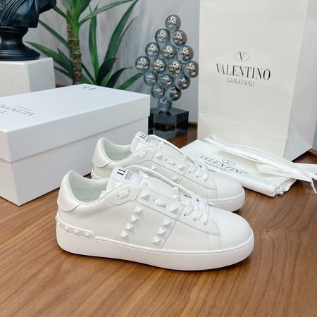 Valentino leather sneakers