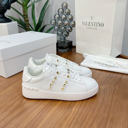 Valentino leather sneakers