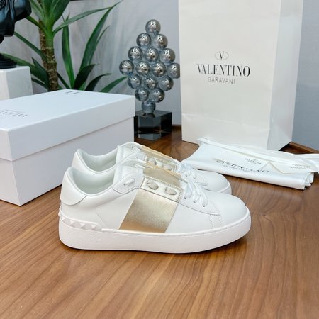 Valentino leather sneakers