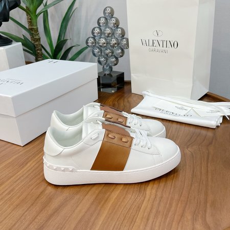 Valentino leather sneakers