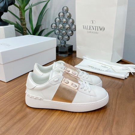 Valentino leather sneakers