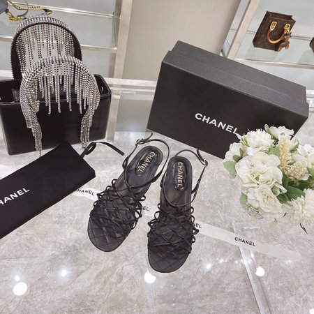 Chanel Hand-woven laminated sandals