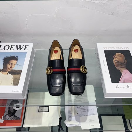 Gucci Classic series loafers