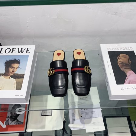 Gucci Classic series slippers