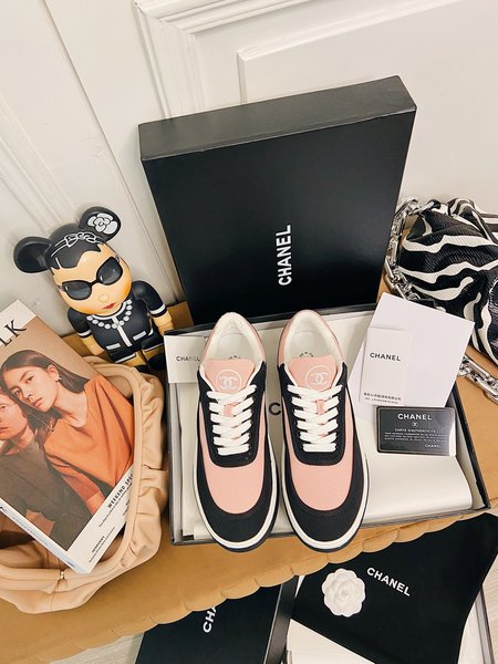 Chanel Casual sneakers flat shoes