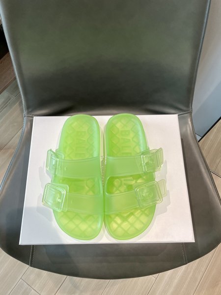 Balenciaga Transparent candy color slippers transparent TPU material