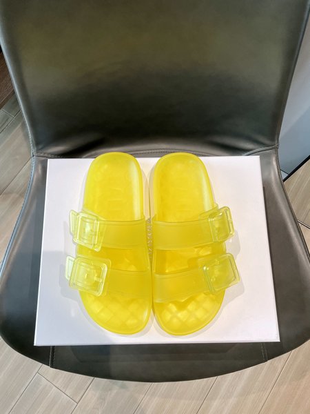 Balenciaga Transparent candy color slippers transparent TPU material