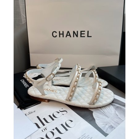 Chanel Chain rhomboid leather sandals