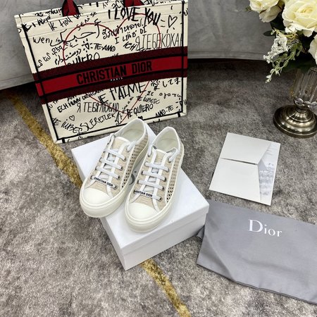 Dior Casual shoes canvas shoes embroidered wisps