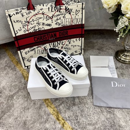 Dior Casual shoes canvas shoes embroidered wisps