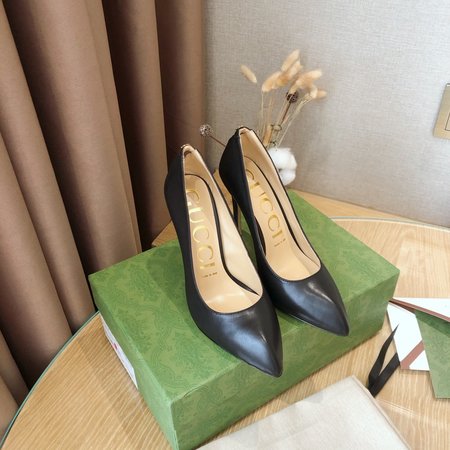 Gucci Leather pointed high heel women s shoes