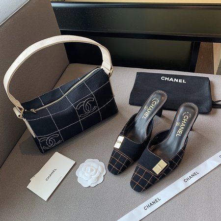 Chanel Vintage high heel slippers