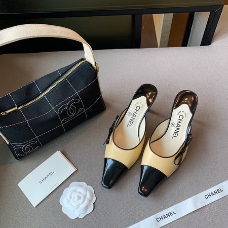 Chanel Vintage bow leather women s shoes