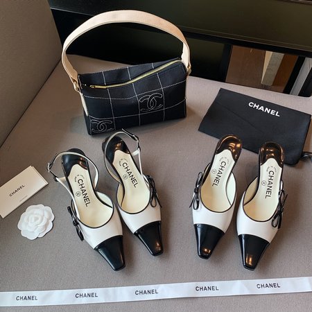 Chanel Vintage bow leather women s shoes