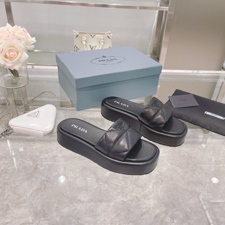 Prada cool casual platform slippers