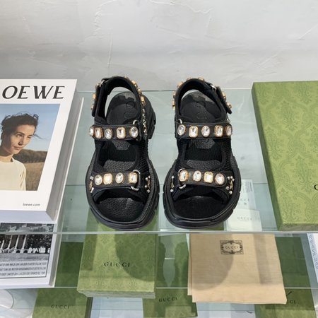 Gucci Casual sandals