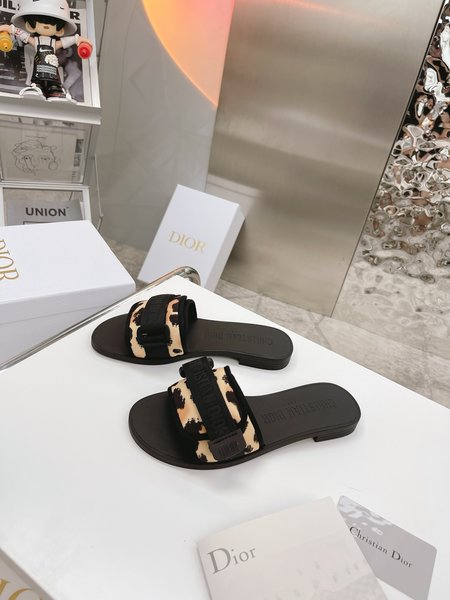 Dior Embossed Logo Velcro buckle sandals and slippers