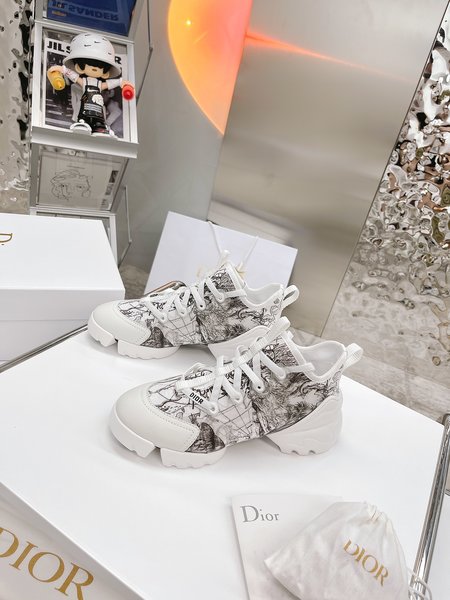 Dior Sneakers silk cowhide 3D pattern