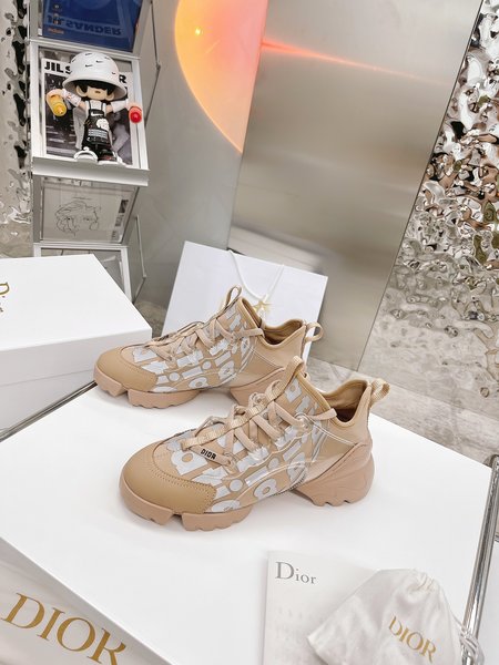 Dior Reflective sneakers silk cowhide 3D pattern