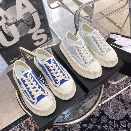 Chanel Platform casual sneakers