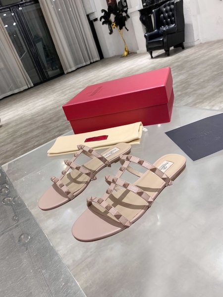 Valentino Hollow design with classic rivet flat sandals