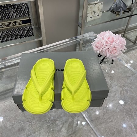 Balenciaga flip flops