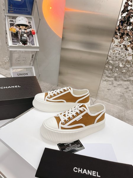 Chanel Platform canvas casual shoes