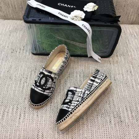 Chanel Hemp rope woven slippers