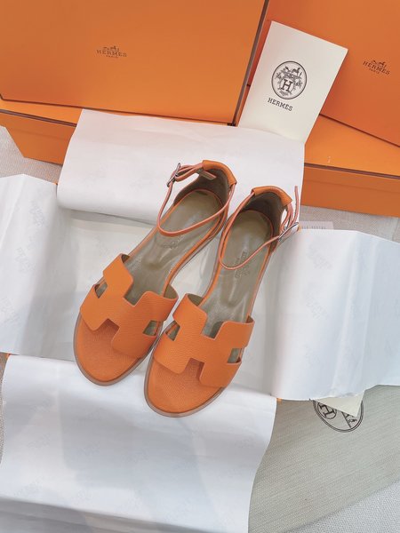 Hermes H flat sandals