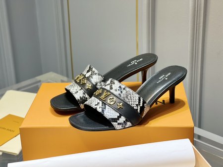 Louis Vuitton Reviva slippers