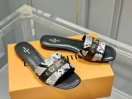 Louis Vuitton Reviva slippers