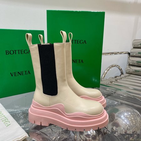 Bottega Veneta Macaron boots