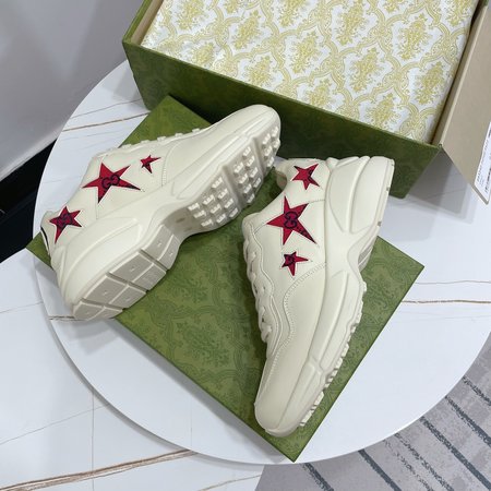 Gucci Top version GG sneakers