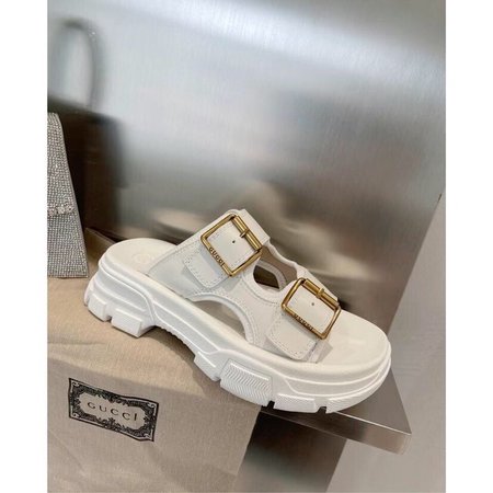 Gucci Gold buckle sporty platform sandals 5.5cm