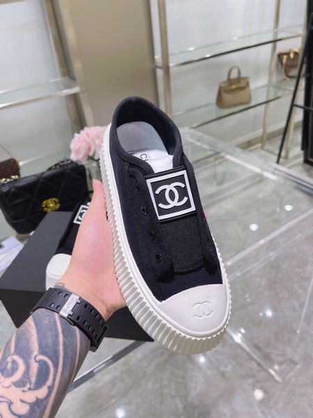 Chanel Casual shoes retro Ms.CoCo