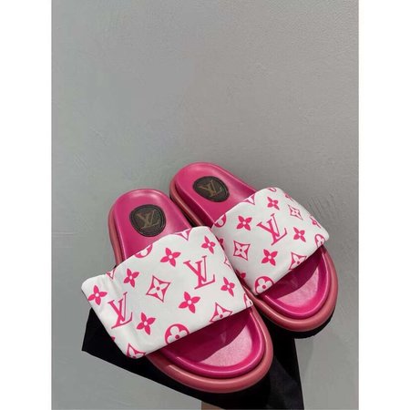 Louis Vuitton The latest slippers Monogram