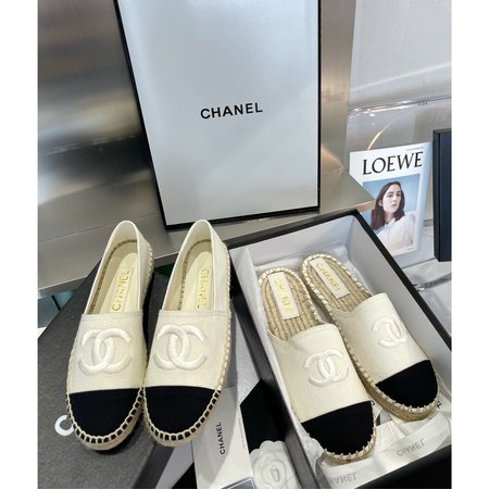 Chanel Espadrilles & Slippers