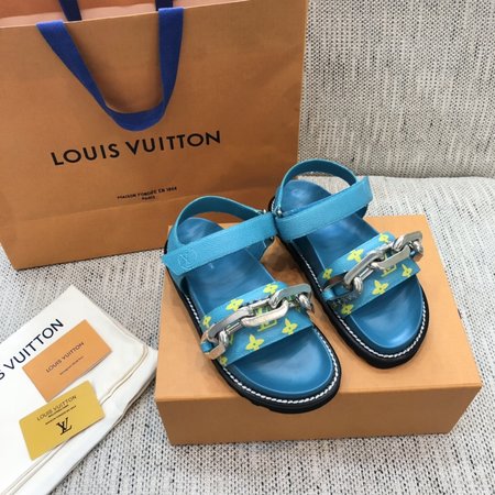 Louis Vuitton Sandals with metal chain buckle in calfskin