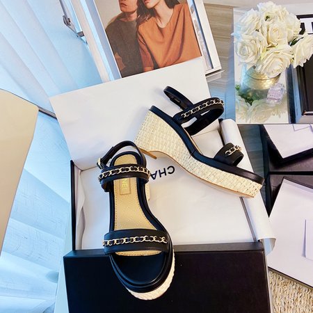 Chanel Platform Wedges Sandals Chain Matching Design