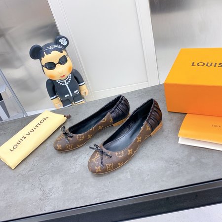 Louis Vuitton Monogram flats