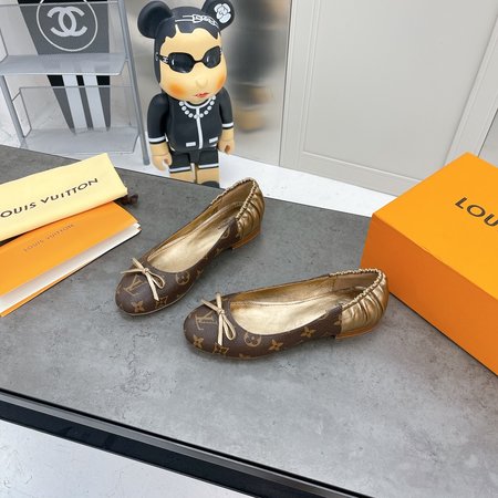 Louis Vuitton Monogram flats