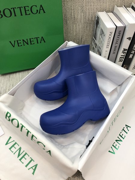 Bottega Veneta Environmental protection soft rubber boots