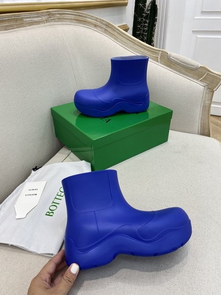 Bottega Veneta rain boots