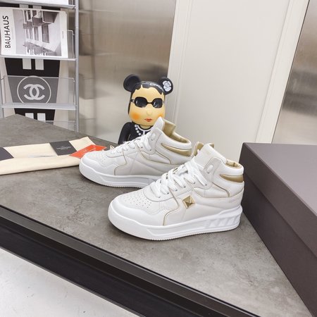 Valentino OneStud series sneakers