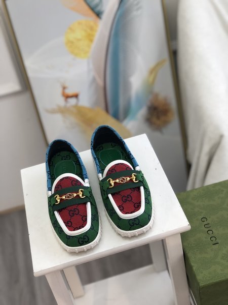 Gucci GG canvas embroidered loafers