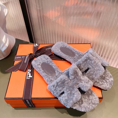 Hermes Teddy Oran wool slippers