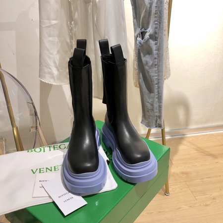 Bottega Veneta Color sole boots