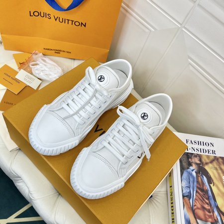 Louis Vuitton LV Squad High Top canvas sneakers LV Circle